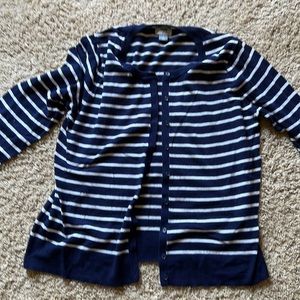 Womens lite weight sweater